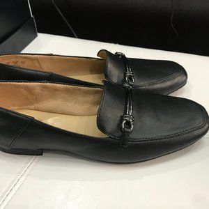 Black Naturaliser shoes size 6